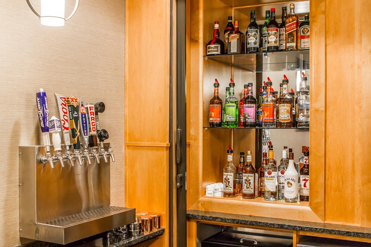 Mainstay Suites Stanley エクステリア 写真
