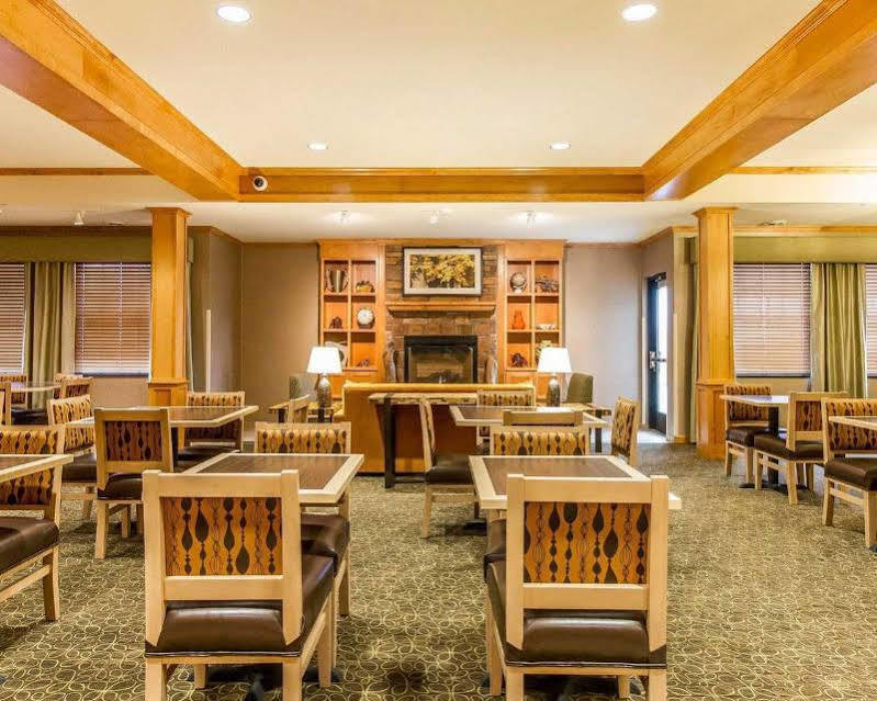 Mainstay Suites Stanley エクステリア 写真