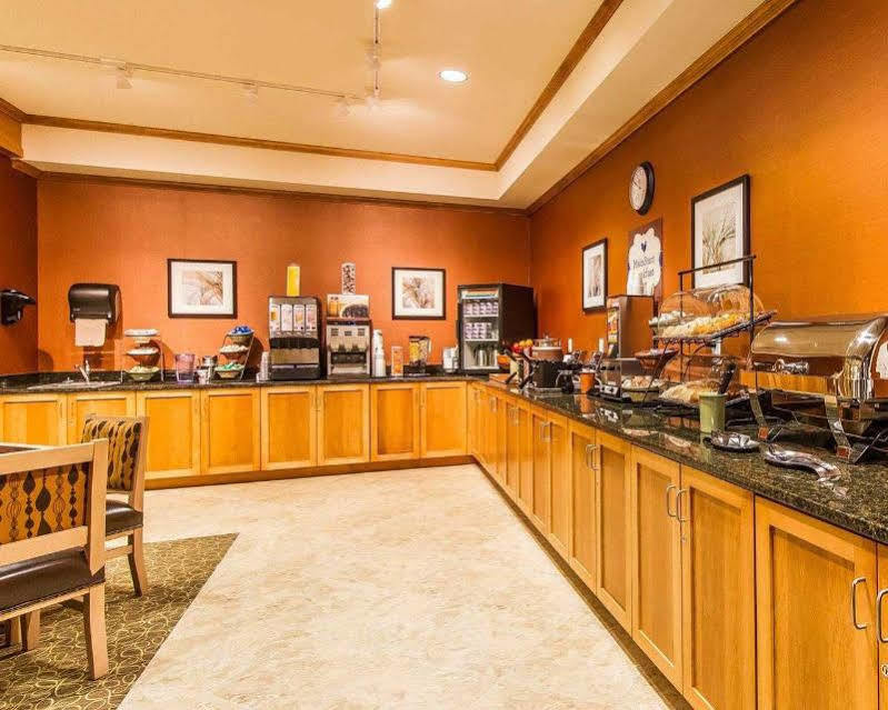 Mainstay Suites Stanley エクステリア 写真